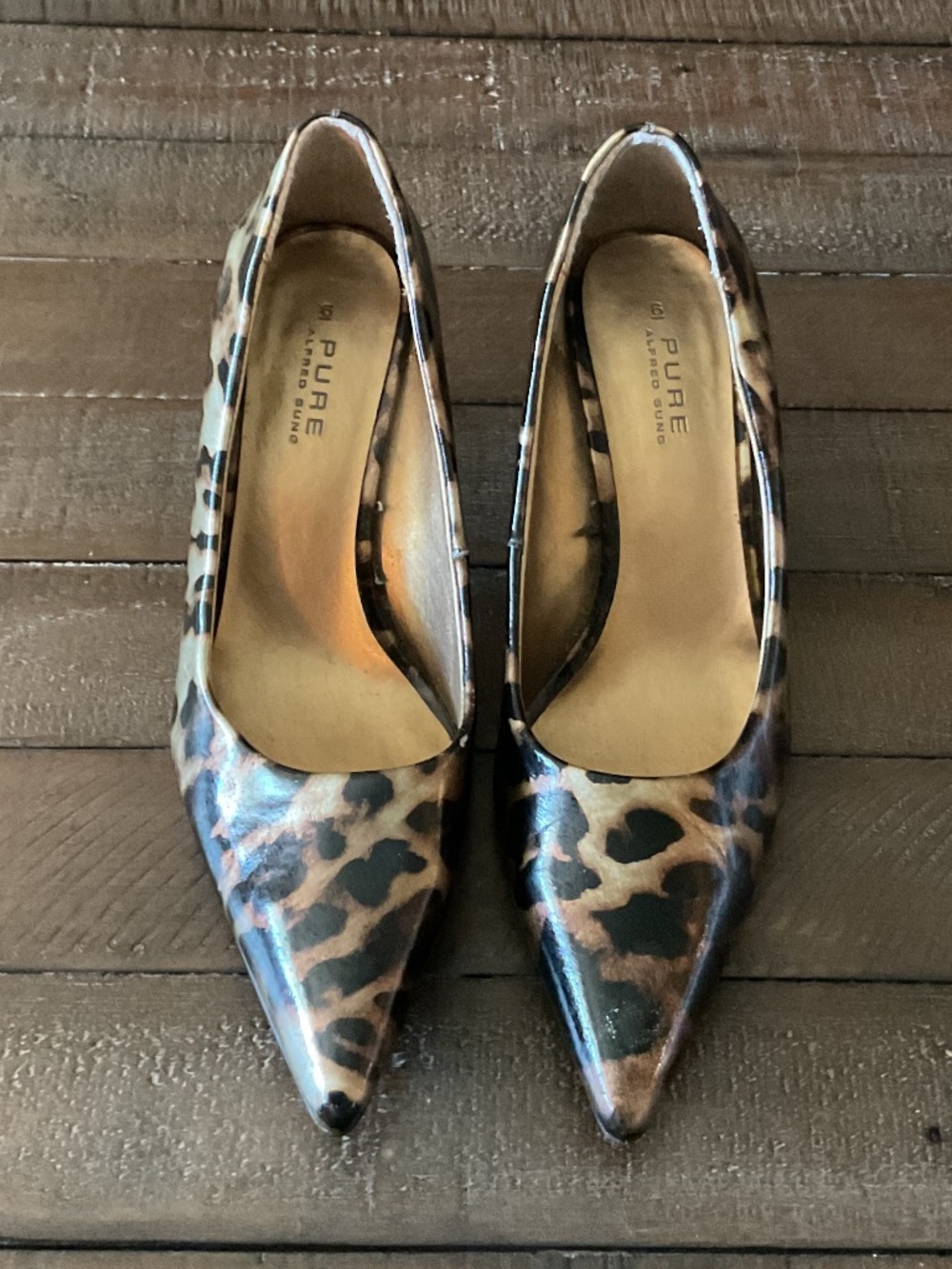 ⭐️ “Pure” Alfred Sung Cheetah Print Pumps - size 7